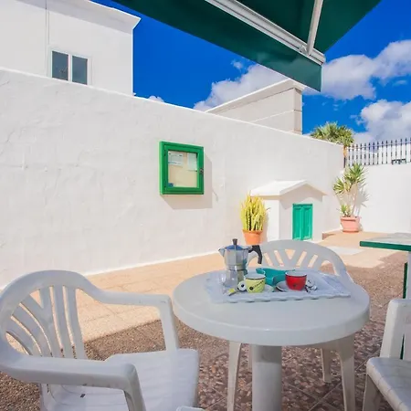 Haria En Puerto Del Carmen Apartment Tias