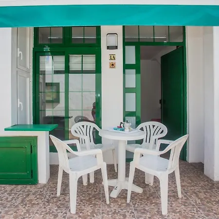 Haria En Puerto Del Carmen Apartment